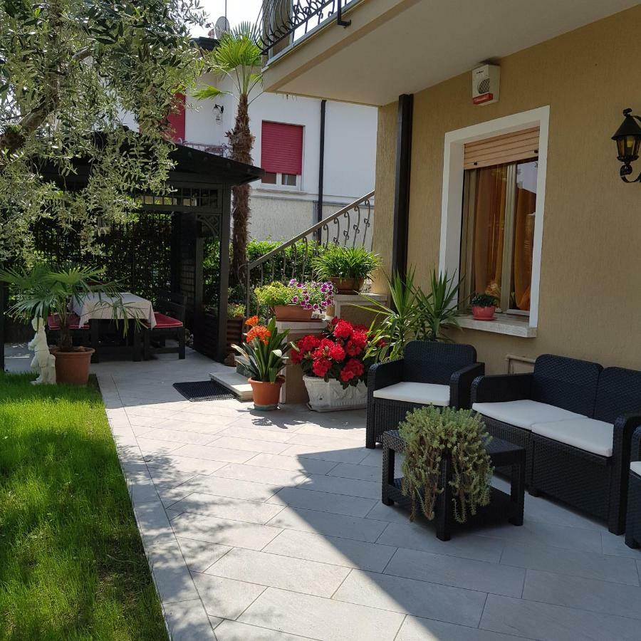 Casa Patty Villa ซีร์มิโอเน ภายนอก รูปภาพ
